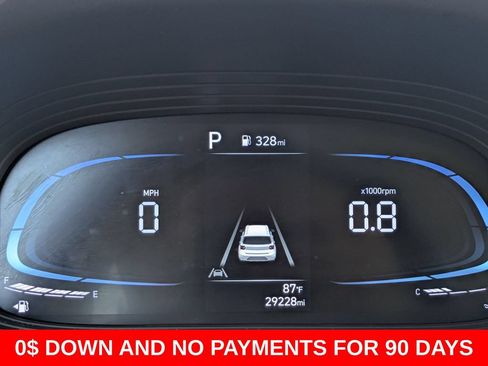 Used 2025 Hyundai Venue SEL FWD image 16