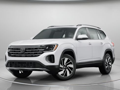 Used 2024 Volkswagen Atlas SE FWD image 11