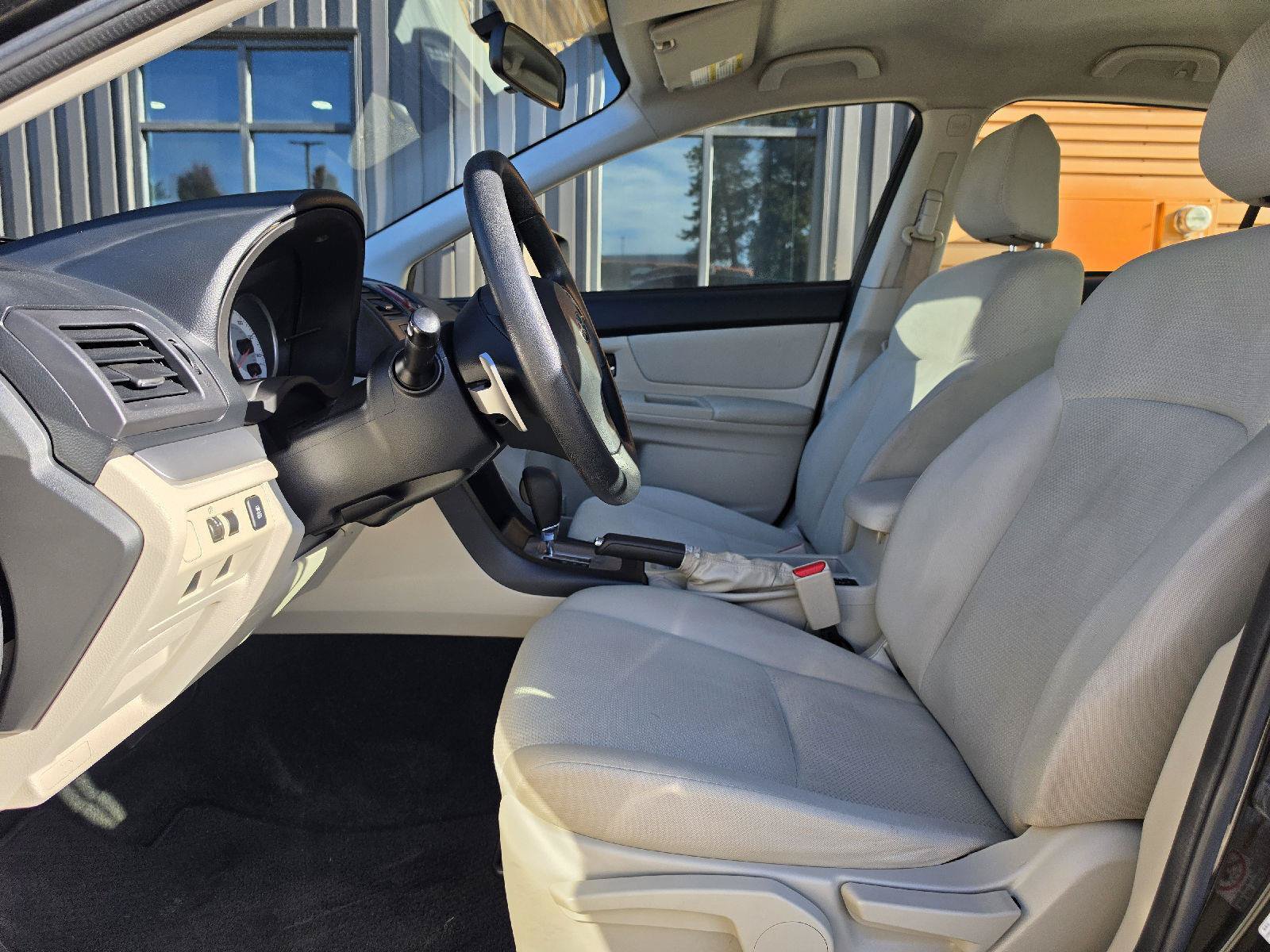 Used 2013 Subaru Impreza 2.0i Premium w/ All-Weather Pkg AWD/4WD image 11