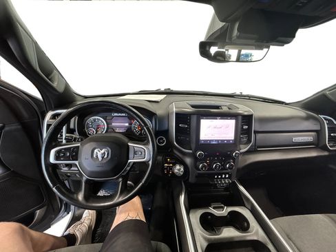 Used 2022 RAM 1500 Big Horn AWD/4WD image 18
