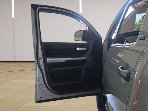 Used 2021 Toyota Tundra SR5 AWD/4WD image 10
