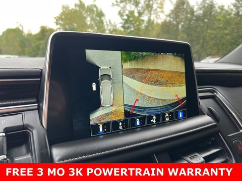 Used 2022 GMC Yukon XL SLT image 16