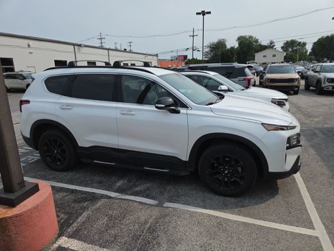 Used 2023 Hyundai Santa Fe XRT AWD/4WD image 4
