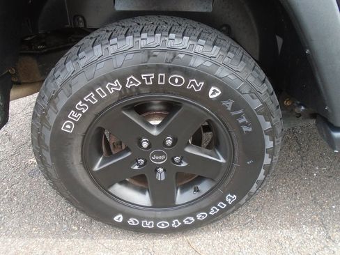 Used 2016 Jeep Wrangler Unlimited Sport w/ Quick Order Package 24S image 16