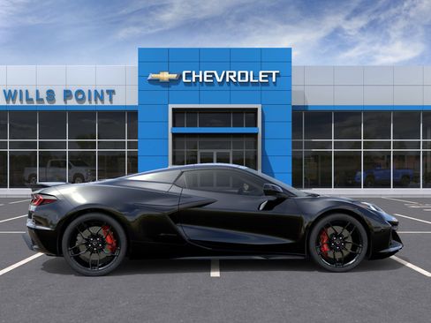 Used 2026 Chevrolet Corvette Z06 RWD image 5