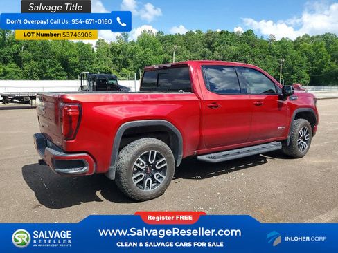Used 2024 GMC Sierra 1500 AT4 w/ Technology Package AWD/4WD image 4