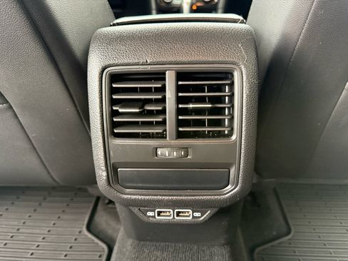 Used 2020 Volkswagen Passat 2.0T R-Line image 23