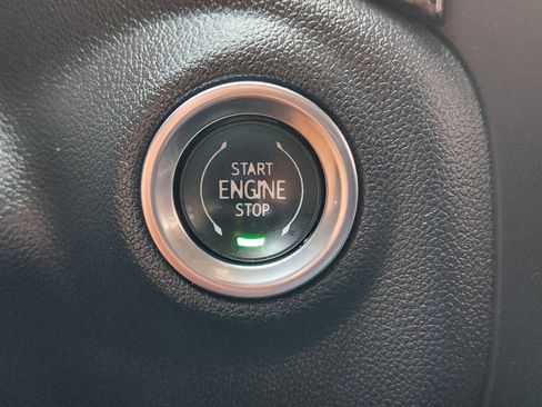 Used 2021 Chevrolet Silverado 1500 LT Trail Boss w/ Convenience Package II image 21