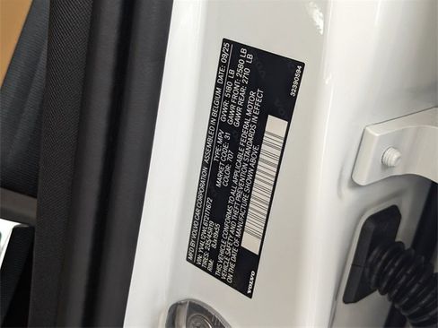 New 2026 Volvo V60 B5 Cross Country Ultra w/ Protection Package Premier image 14