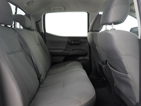 Used 2021 Toyota Tacoma SR image 12