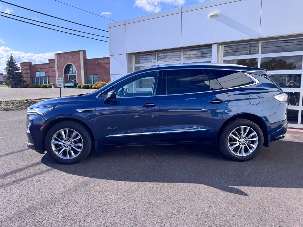 Used 2023 Buick Enclave Avenir w/ Trailering Package, 5000 lbs. AWD/4WD image 2