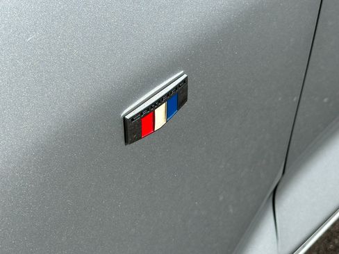 Used 2018 Chevrolet Camaro LT w/ RS Package image 8