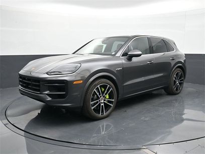 New 2026 Porsche Cayenne S