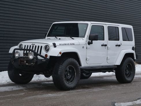 Used 2012 Jeep Wrangler Unlimited Rubicon w/ Connectivity Group image 1