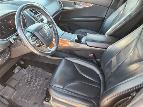 Used 2019 Lincoln Nautilus Select w/ Cargo Utility Package image 13