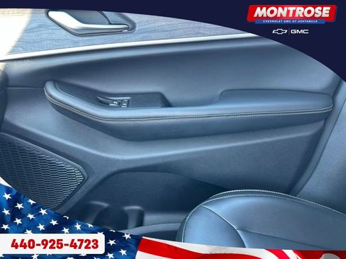 Used 2024 Jeep Grand Cherokee Limited AWD/4WD image 12