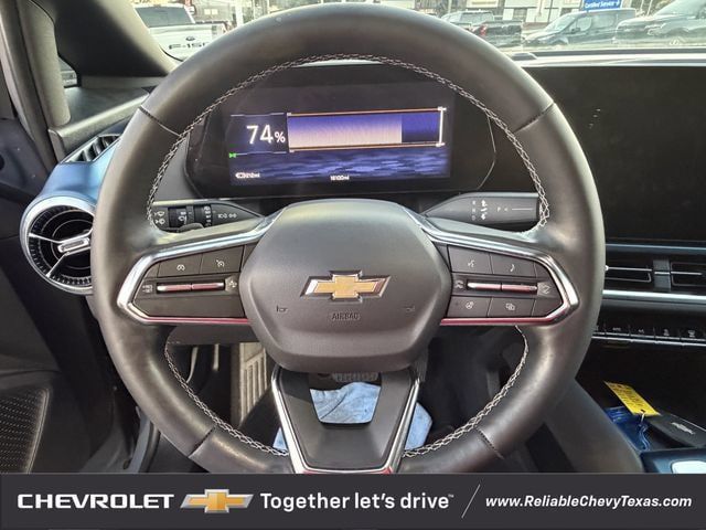 Used 2024 Chevrolet Equinox EV LT AWD/4WD image 13