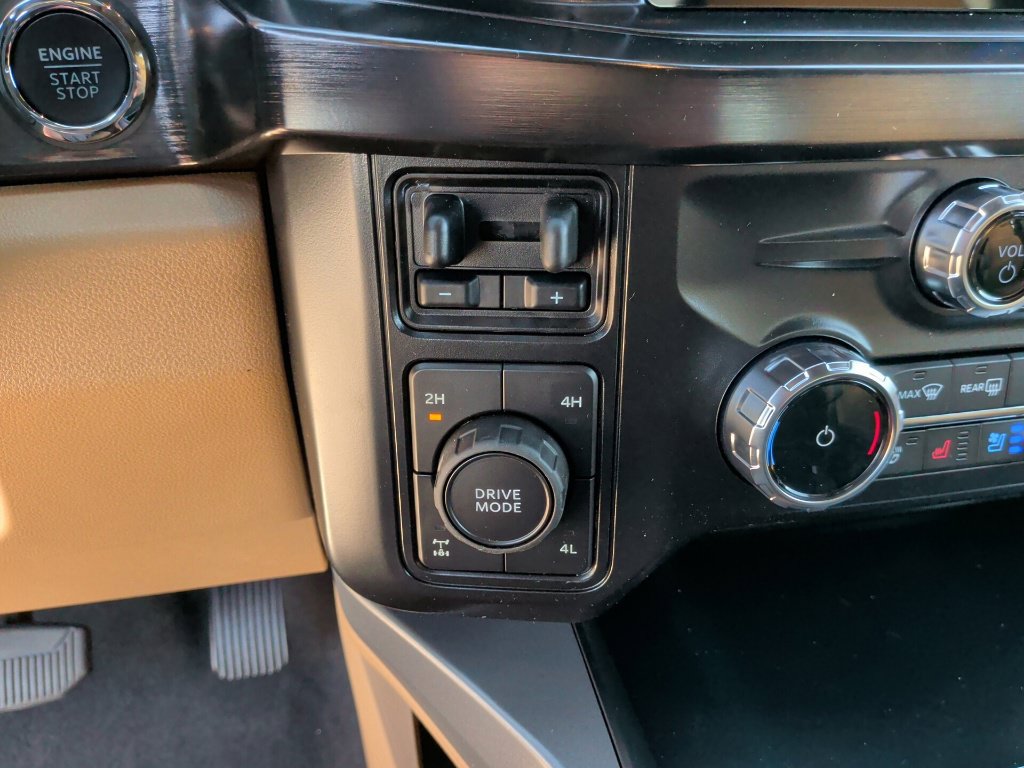 New 2027 Ford F350 Lariat w/ Lariat Ultimate Package AWD/4WD image 31