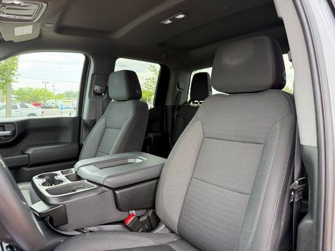Used 2023 Chevrolet Silverado 1500 Custom AWD/4WD image 16