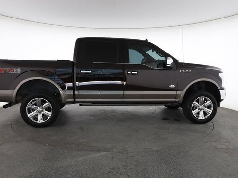 Used 2018 Ford F150 King Ranch w/ Equipment Group 601A Luxury AWD/4WD image 14