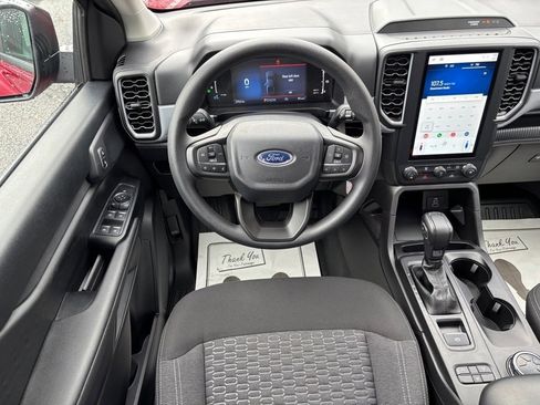 Used 2025 Ford Ranger XL image 14