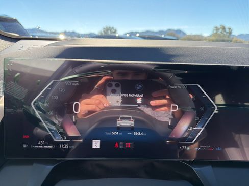 Used 2025 BMW X3 xDrive30i w/ Premium Package image 7