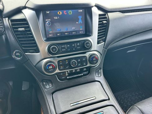 Used 2015 Chevrolet Tahoe LTZ RWD image 4