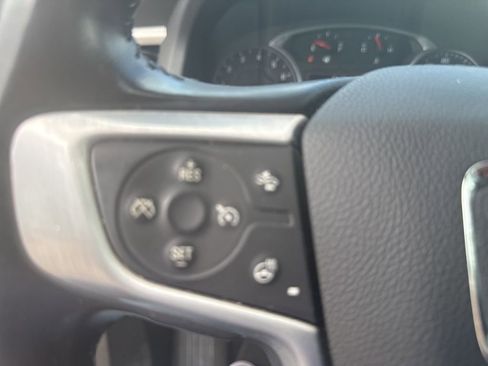 Used 2021 GMC Acadia SLT w/ Preferred Package image 22