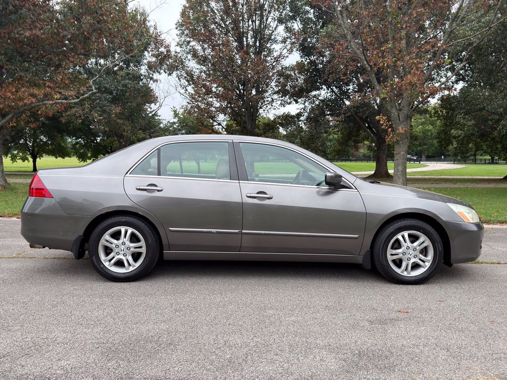 Used 2007 Honda Accord EX-L image 37