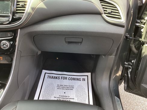 Used 2019 Chevrolet Trax Premier image 30