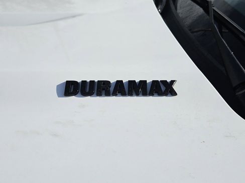 Used 2021 Chevrolet Silverado 1500 RST image 7