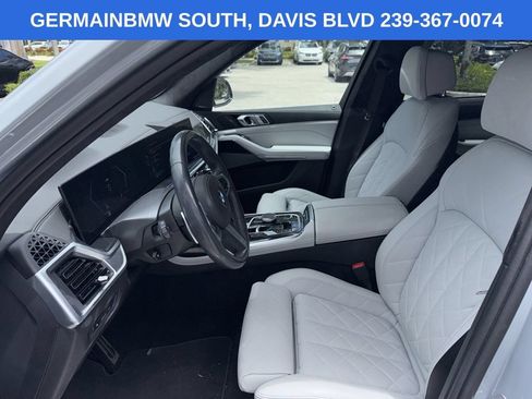 Certified 2024 BMW X7 xDrive40i w/ M Sport Package AWD/4WD image 13