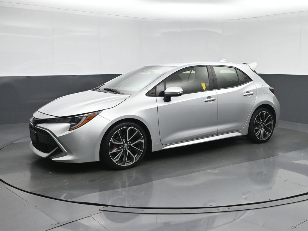 Used 2019 Toyota Corolla XSE FWD image 3