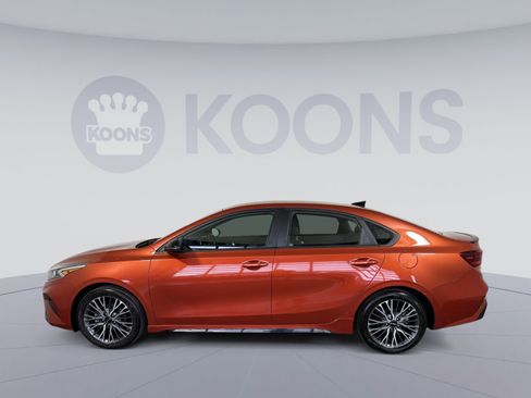 Used 2023 Kia Forte GT-Line image 2