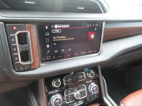 Certified 2023 GMC Yukon Denali Ultimate AWD/4WD image 37