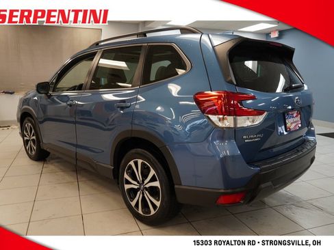 Used 2021 Subaru Forester Limited image 7