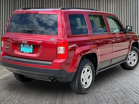 Used 2014 Jeep Patriot Sport w/ Power Value Group image 13