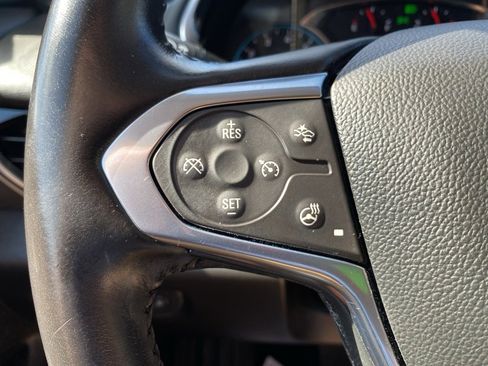 Certified 2020 Chevrolet Traverse LT w/ Driver Confidence II Package image 25