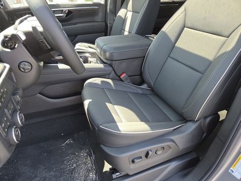 New 2026 Chevrolet Tahoe Premier AWD/4WD image 39