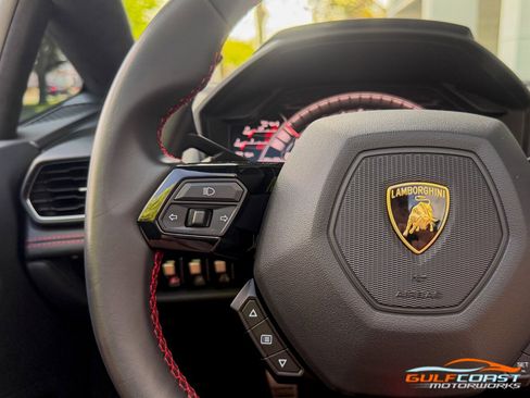 Used 2020 Lamborghini Huracan EVO AWD/4WD image 31