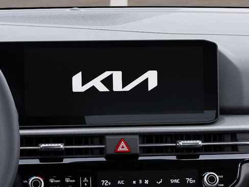 New 2026 Kia Sportage EX FWD image 20
