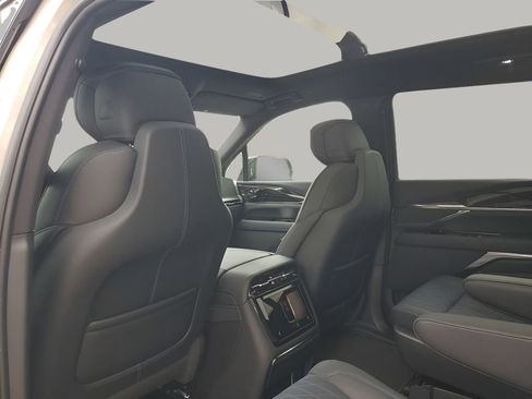 New 2026 Cadillac Escalade IQ Sport 1 w/ LPO, ONYX Package image 18