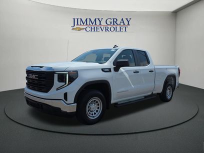 Used 2025 GMC Sierra 1500 Pro w/ Pro Value Package