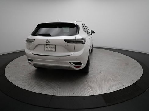 Used 2023 Buick Envision Avenir image 32