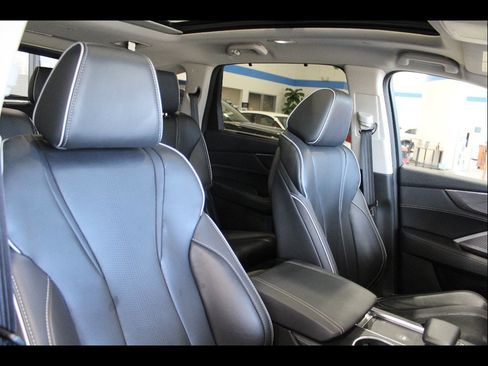 Used 2023 Acura MDX SH-AWD w/ Advance Package image 27