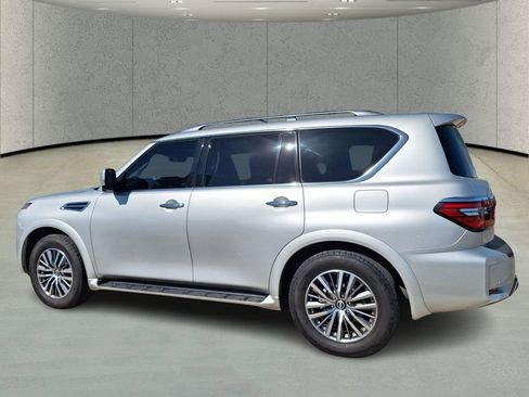 Used 2023 Nissan Armada SL w/ Captain's Chairs Package RWD image 7