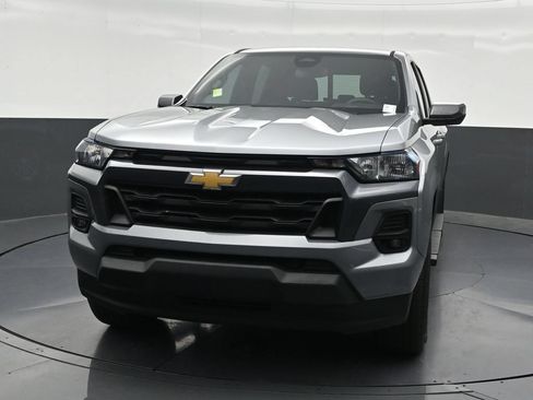 Used 2023 Chevrolet Colorado LT w/ LT Convenience Package RWD image 9