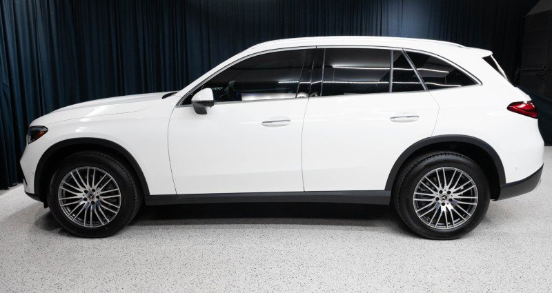 New 2027 Mercedes-Benz GLC 300 image 8