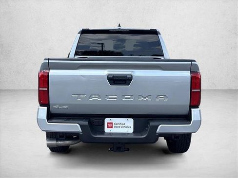 Certified 2024 Toyota Tacoma SR5 AWD/4WD image 6