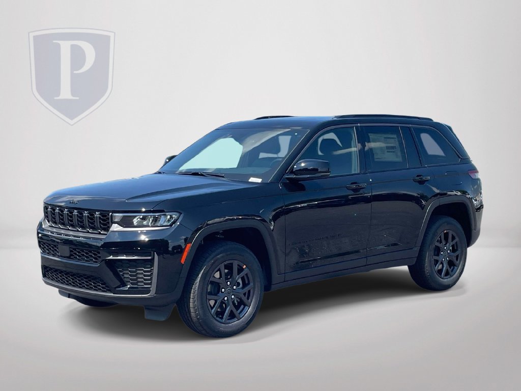 New 2027 Jeep Grand Cherokee Altitude RWD image 4